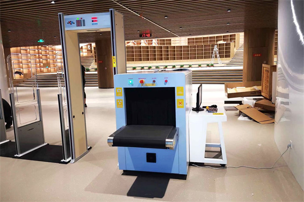 手機(jī)探測門考試中心的福音